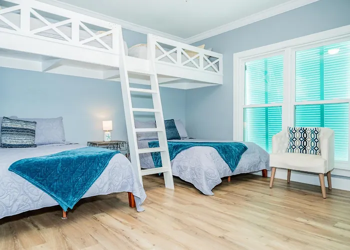 House Steps From 3 Bedroom 2 Bath Gulf Shores