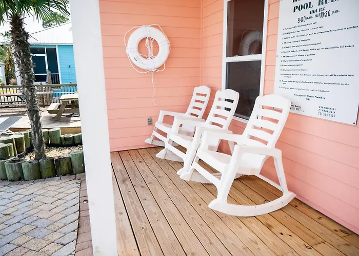 House Steps From 3 Bedroom 2 Bath Gulf Shores